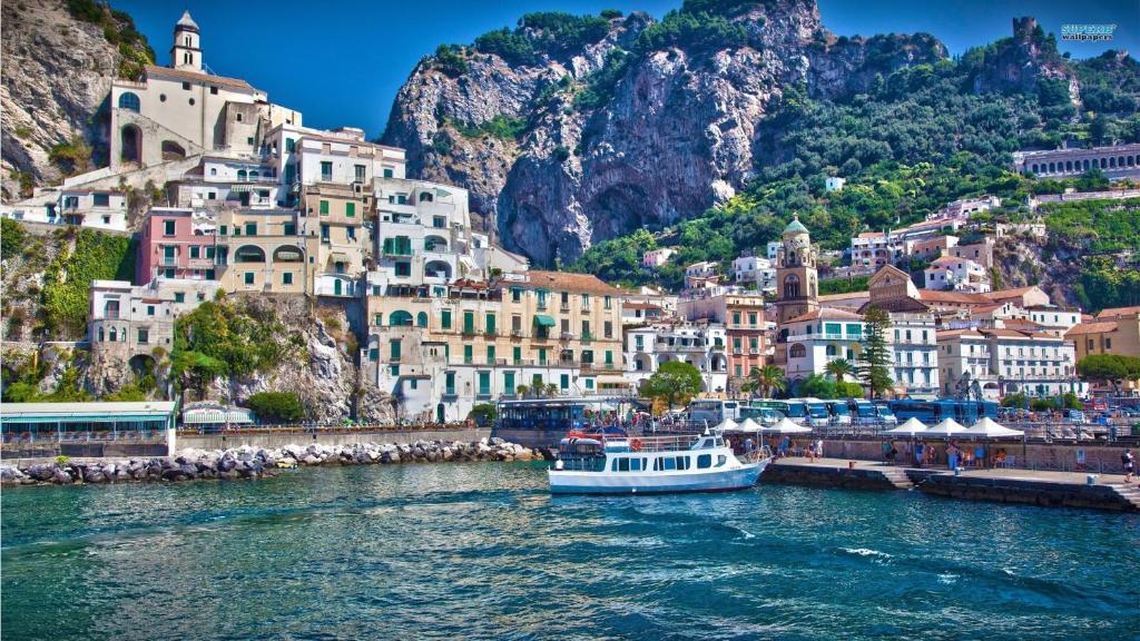 Gasthof Holidays Baia D'amalfi 2*